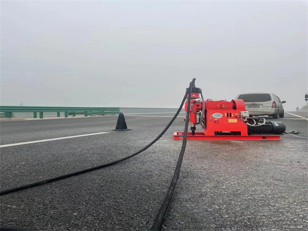 浦城马路路基路面开裂下沉注浆加固灌浆